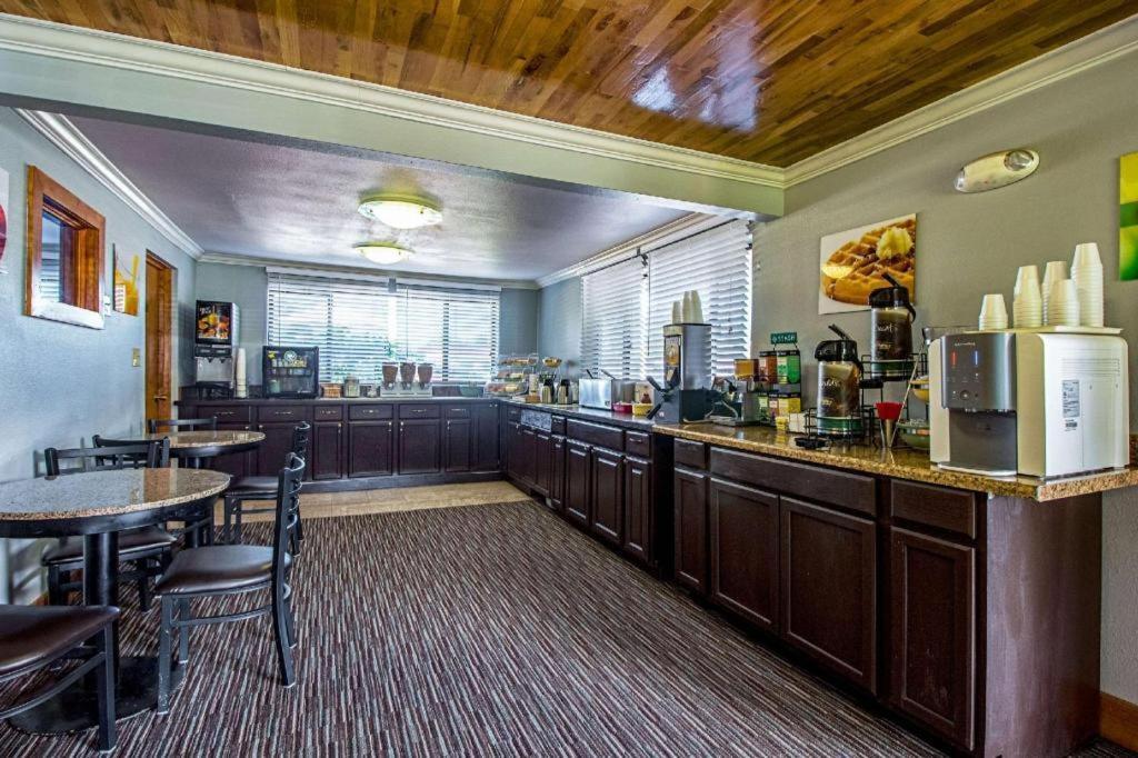 Quality Inn Olympia Near State Capital מראה חיצוני תמונה
